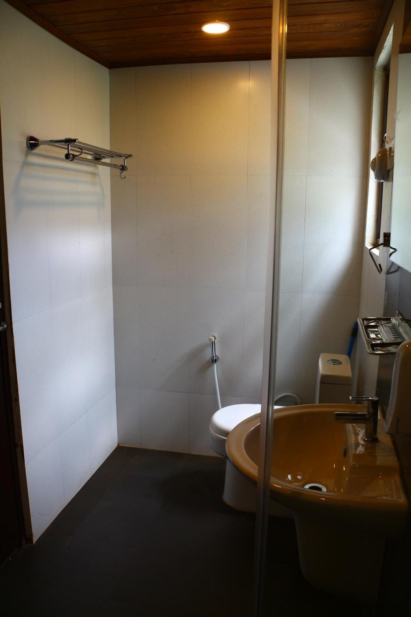 Logan Camp Ooty Hotel Coonoor Ngoại thất bức ảnh
