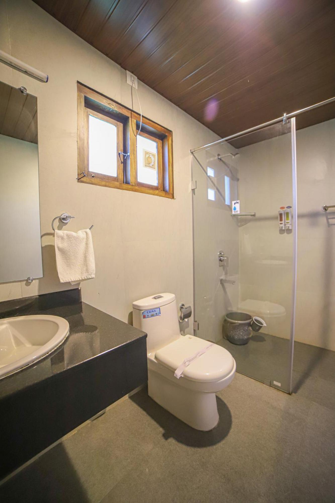 Logan Camp Ooty Hotel Coonoor Ngoại thất bức ảnh